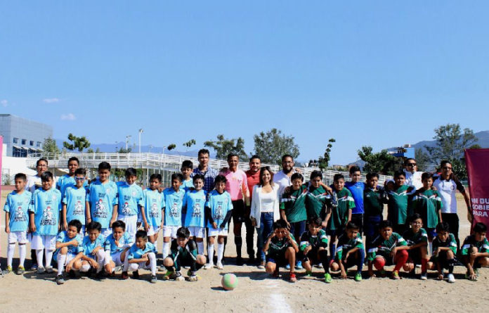 Torneo de Fútbol “Copa Ciudad de Oaxaca 2019”, donde participan niñas y niños distribuidos en 45 equipos.