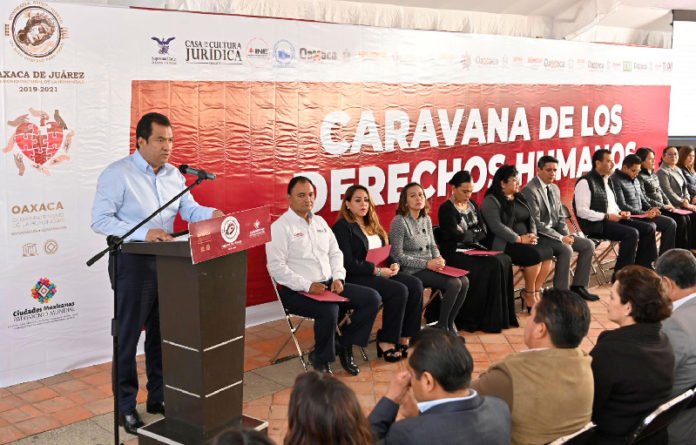 El Presidente Municipal de Oaxaca de Juárez, Oswaldo García Jarquín participó en el arranque de la Tercera Jornada de las Caravanas de los Derechos Humanos.