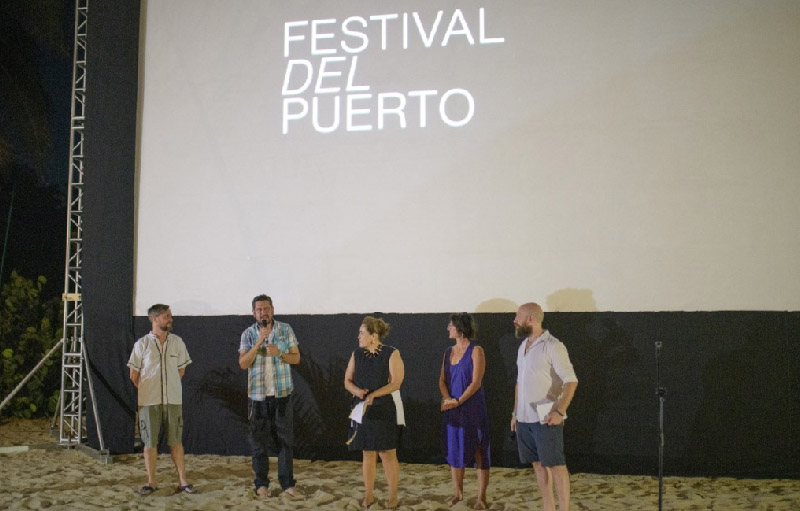 Durante la inauguración estuvieron presentes, el director general del Festival, Nino Cozzi; el director de Programación Puerto, Sebastien Blayac; la directora operativa, Paola Herrera; el director de la película Sanctorum Joshua Gil y la titular de la Seculta, Adriana Aguilar Escobar.