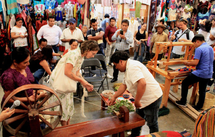 El Gobierno Municipal organizó una serie de eventos sociales y culturales que culminarán el próximo 1 de febrero para festejar, apoyar y mantener vivo al mercado tradicional.