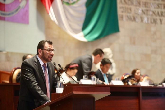 El titular de los SSO, Donato Casas Escamilla durante su comparecencia.