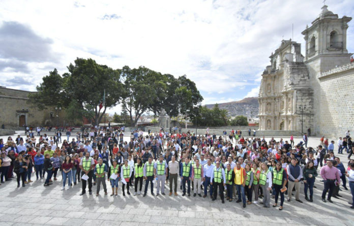 Se sumaron 899 personas activamente al ejercicio y evacuaron sin incidentes 10 instalaciones del Ayuntamiento capitalino.