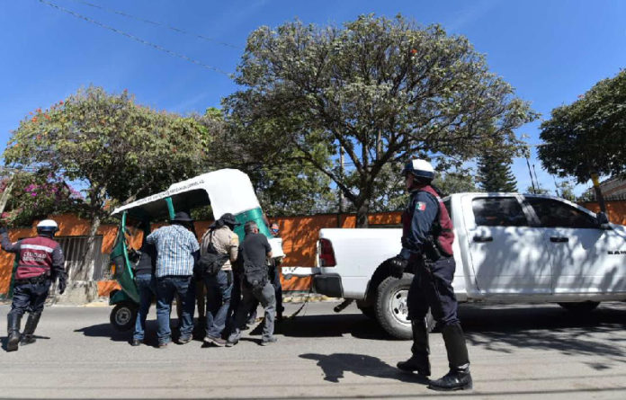 El subsecretario de Regulación y Control de Transporte de la Semovi, Mario Alberto Guzmán Jaime aseveró que se trabaja estrechamente con el municipio de la ciudad de Oaxaca.