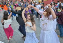 Detonando el potencial turístico de la ciudad capital se preservan las tradiciones oaxaqueñas y revive la cultura festiva previo a la temporada de la Cuaresma.