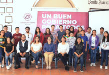 Con el taller Voces Jóvenes las y los participantes conocerán las estructuras del diálogo, contenidos del discurso, argumentación, así como la expresión verbal y corporal para garantizar una comunicación más efectiva.