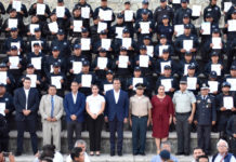 En 29 años de existencia de la Policía Municipal de Oaxaca de Juárez, es la primera vez que el Ayuntamiento consigue que elementos de seguridad consigan el certificado oficial que avala su formación, capacidades y confiabilidad.