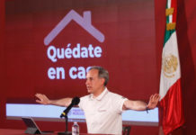 Hugo López-Gatell acudió solo a la conferencia de este domingo. Foto Cristina Rodríguez.