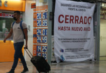 Ante la contingencia un sinnúmero de negocios han cerrado en la CDMX. Foto José Antonio López.