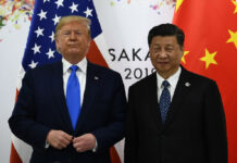 En una imagen de archivo, el presidente estadunidense Donald Trump y su homólogo chino Xi Jinping (derecha) durante una reunión bilateral al margen de la Cumbre del G20 en Osaka, Japón, el 29 de junio de 2019. Foto Afp.