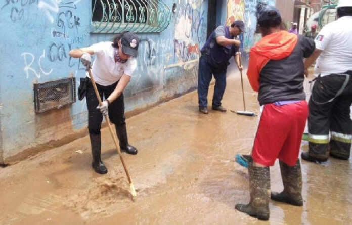 Para solicitar asistencia o auxilio, la Subdirección de Protección Civil pone a disposición el número telefónico 951 144 84 91.