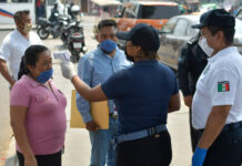 Instalados por el Ayuntamiento de Oaxaca de Juárez, los filtros cumplen con el cometido de orientar, informar y atender a la ciudadanía para evitar la propagación del COVID-19.