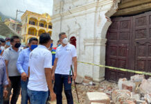 El Mandatario Estatal recorrió los municipios de San Francisco, San Juan y Santo Domingo Ozolotepec para supervisar la atención a las familias afectadas.