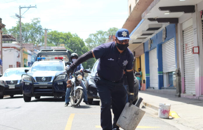 En el operativo, elementos de la corporación aplicaron cuatro infracciones por faltas al Reglamento de Vialidad.