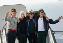 Mick Jagger, Charlie Watts, Keith Richards and Ron Wood, los Rolling Stones, al llegar a La Habana el 24 de marzo de 2016. Foto Ap.