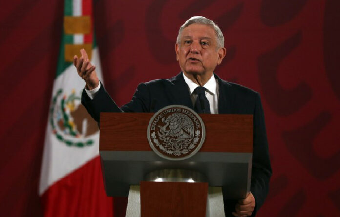 El presidente Andrés Manuel López Obrador durante conferencia de prensa. Foto José Antonio López / Archivo.