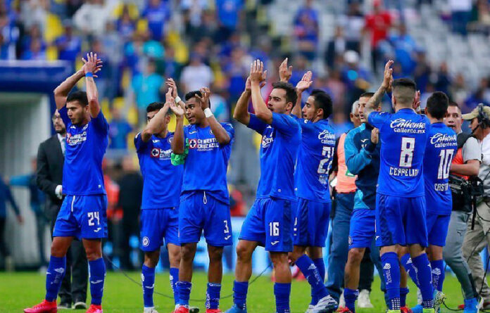 Cruz Azul en partido contra Tigres en el Torneo de Clausura 2020. Foto Jam Media.