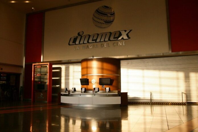 Cinemex cerrará tres complejos en Monterrey, Aguascalientes y Nuevo Laredo como consecuencia de la crisis por el Covid-19. Foto Cuartoscuro / Archivo.