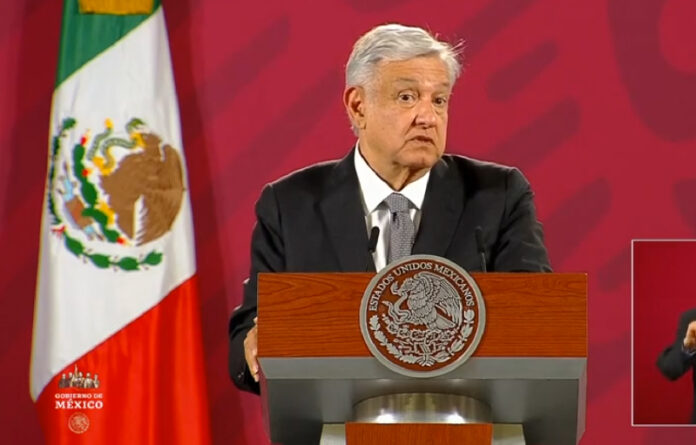 El presidente Andrés Manuel López Obrador durante su conferencia de prensa matutina en Palacio Nacional, en la Ciudad de México, el 17 de agosto de 2020. Foto Cuartoscuro.