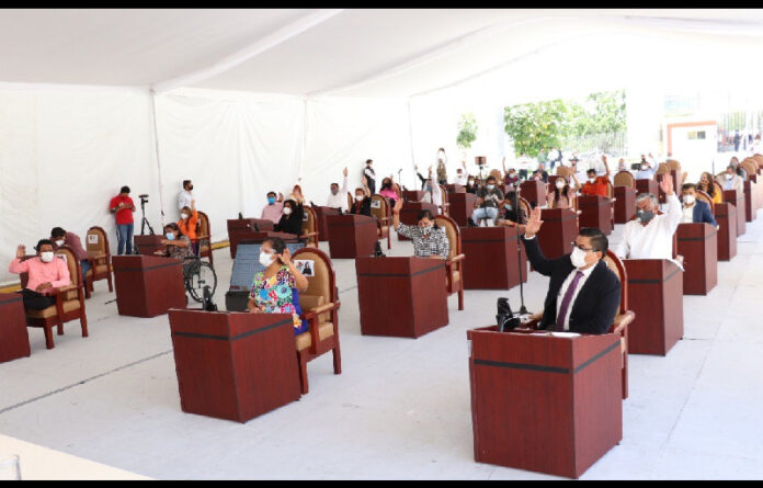 Durante la Sesión Ordinaria de la LXIV Legislatura del Estado de Oaxaca.