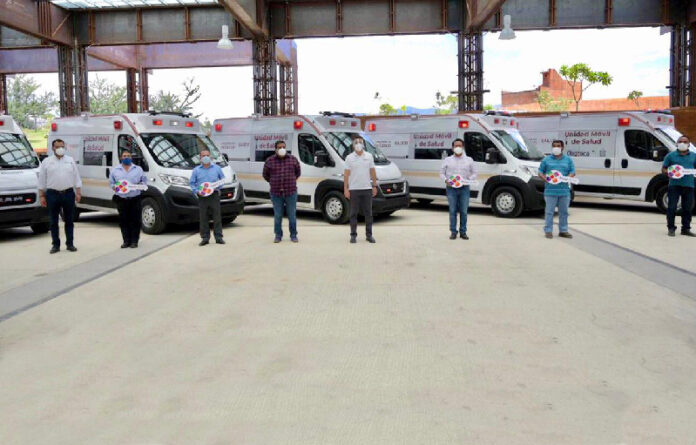 “En mi gobierno creamos oportunidades y construimos herramientas que permitan el crecimiento de las familias oaxaqueñas”, afirmó el Jefe del Poder Ejecutivo.