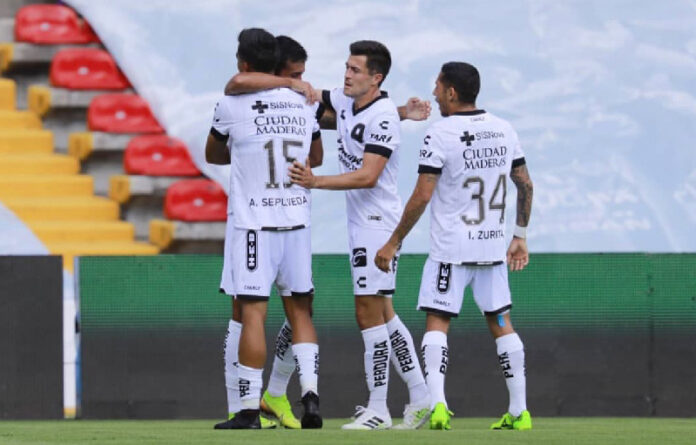 Gallos de Querétaro vencieron esta tarde al Cruz Azul en el torneo de Apertura. Foto @Club_Queretaro.