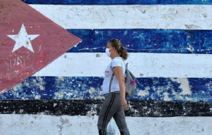 Cuba comenzará la próxima semana los ensayos clínicos en humanos de su proyecto de vacuna contra el Covid-19. Foto Afp.