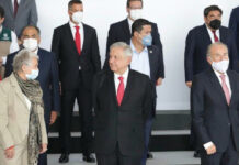 La secretaria de Gobernación, Olga Sánchez Cordero y el presidente Andrés Manuel López Obrador, al finalizar la reunión con la Conago. Foto: Presidencia.