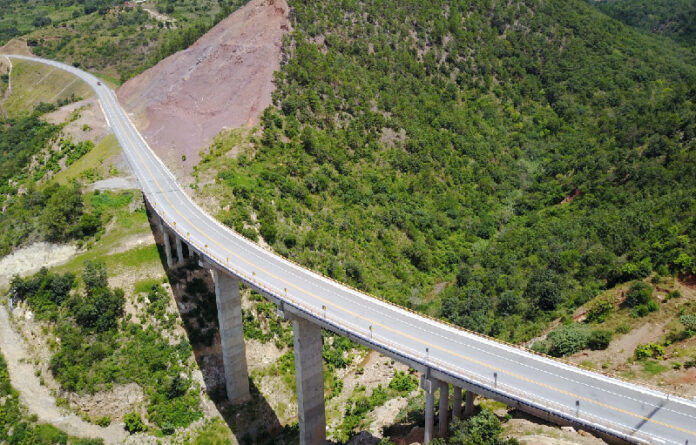 El Gobernador inauguró el Cuarto Foro Temático Virtual “El Turismo Sustentable para el Sureste y el Tren Maya”, convocado por la Unidad Nacional de Asociaciones de Ingenieros.