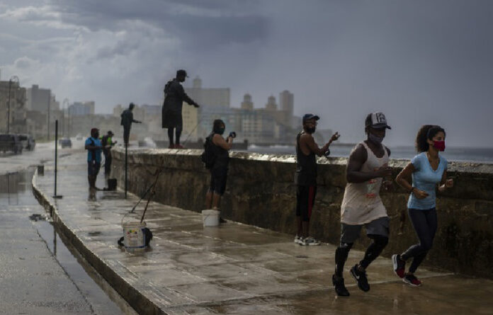 Perspectiva del malecón de La Habana, Cuba. Foto Ap.