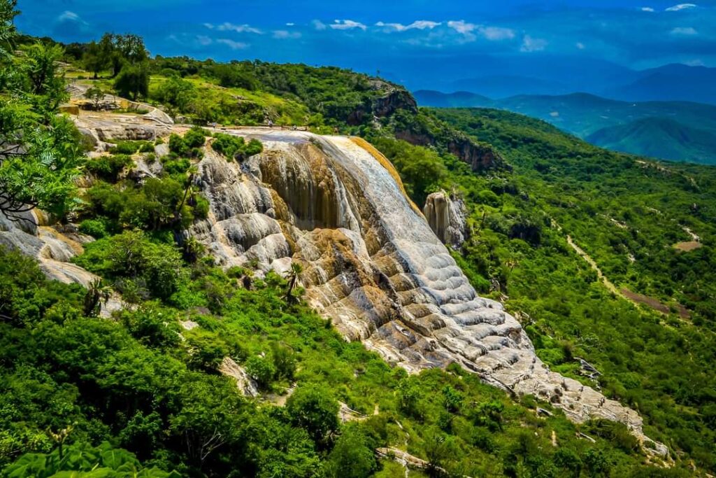 Hierve el agua