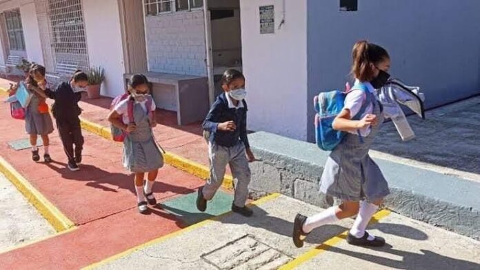 No habrá regreso a clases presenciales